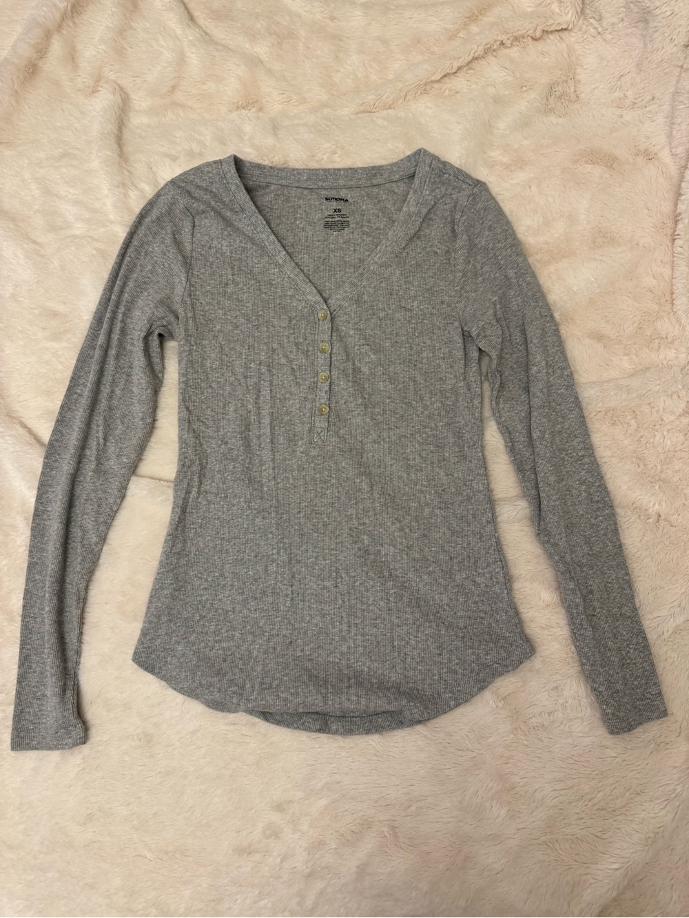 Sonoma Gray Long-Sleeve Henley Top with V-Neck